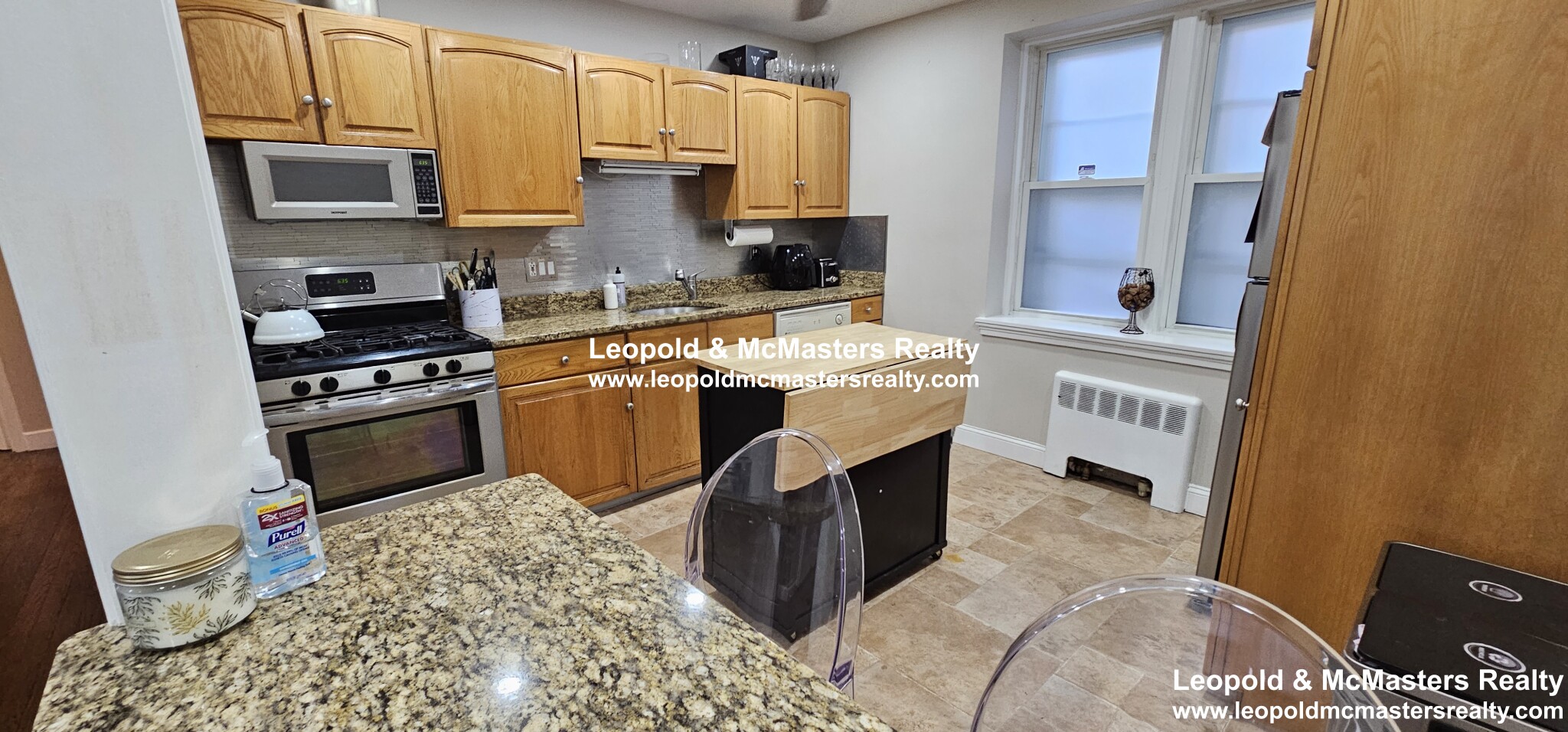 145 Farragut Rd, South Boston