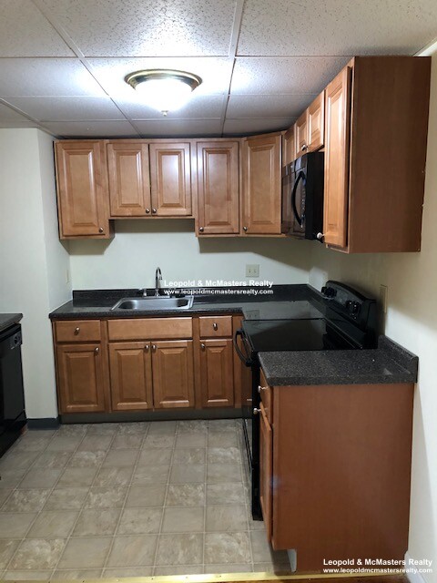 1731 Washington St, Braintree