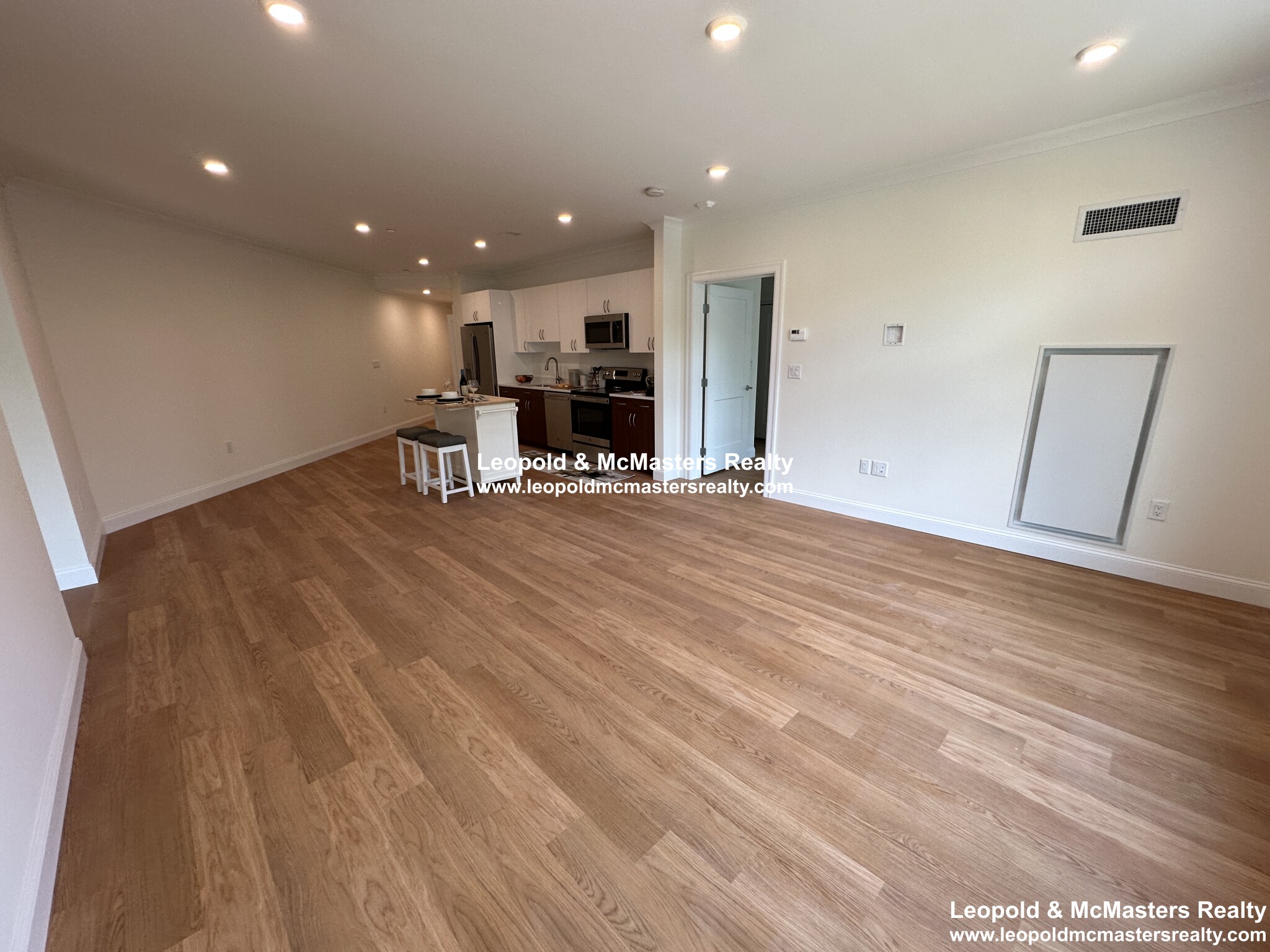 101 Asheville Rd, Chestnut Hill