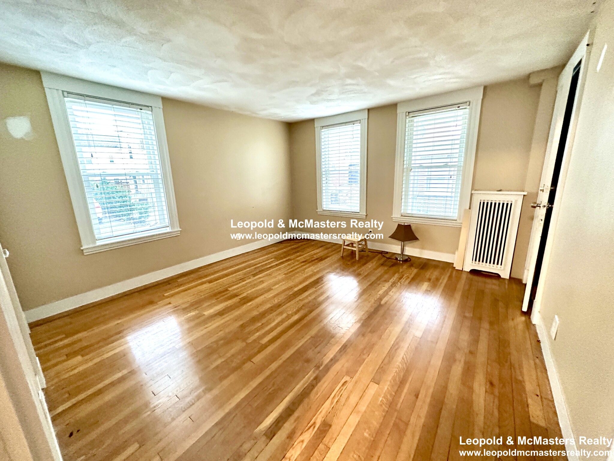 6 Thorndike Terr, Swampscott