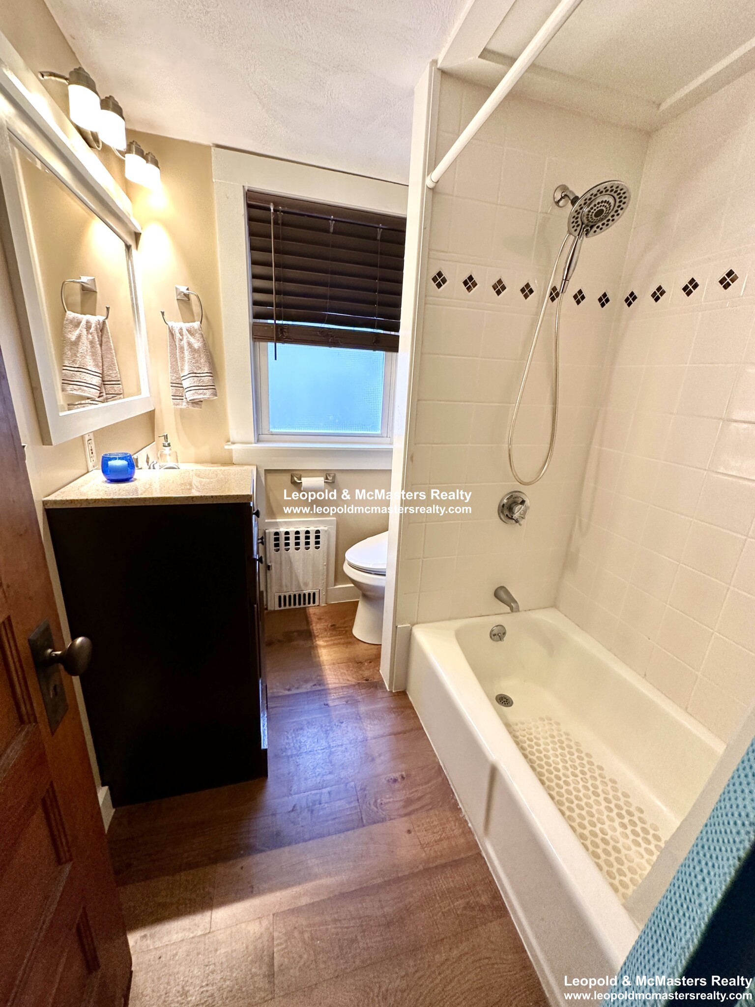 6 Thorndike Terr, Swampscott