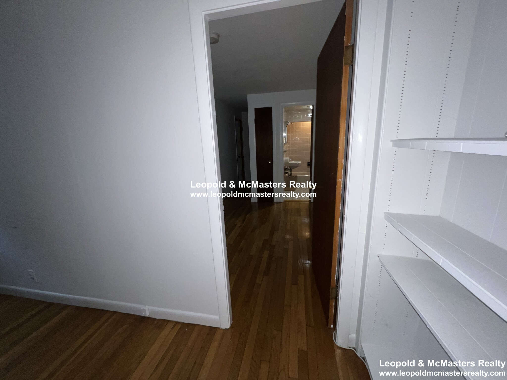 146 Oxford St, Ward Two