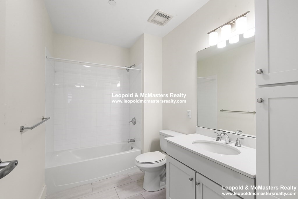 20 Penniman Rd, Allston