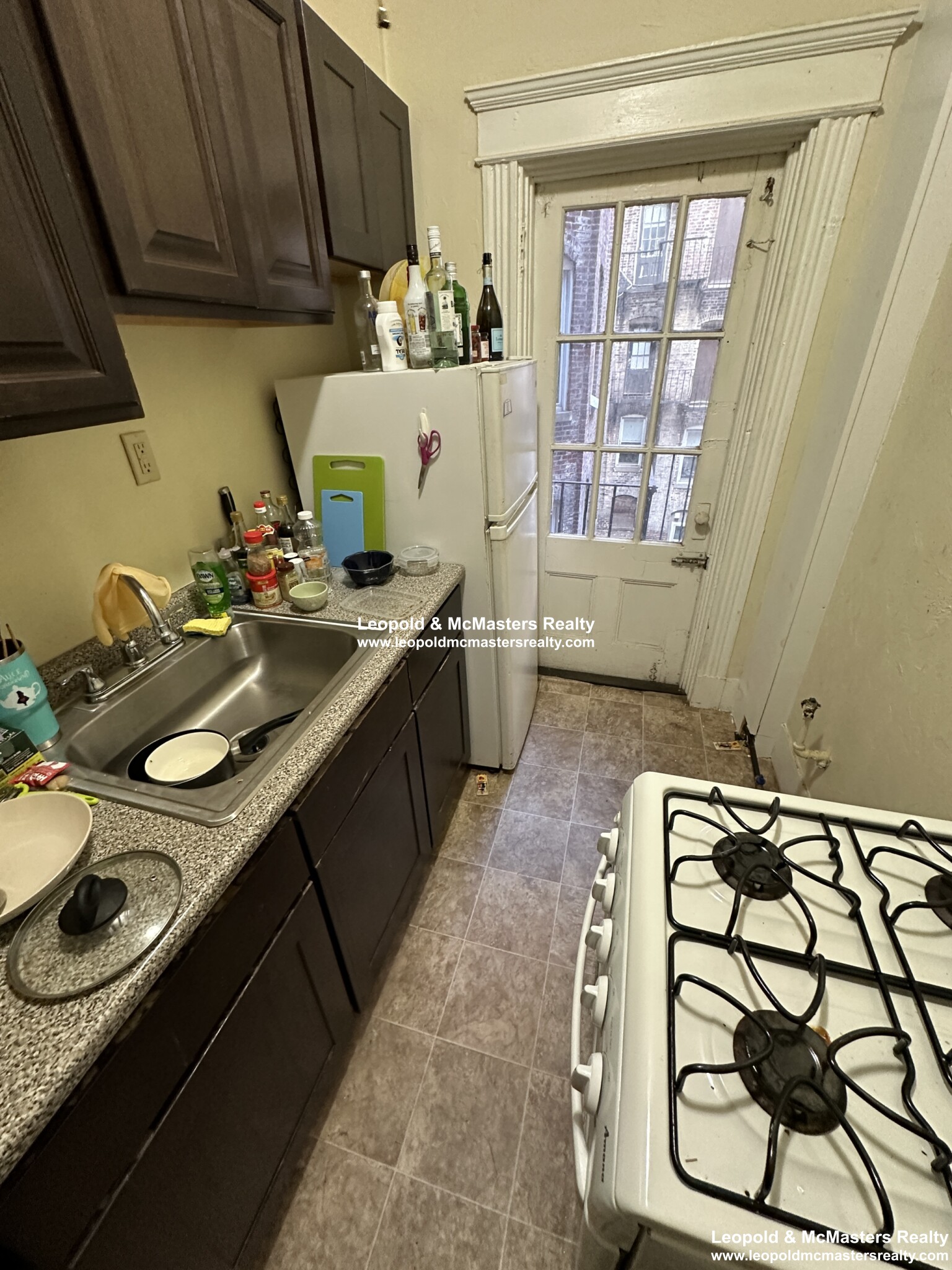 11 Royce Rd, Allston