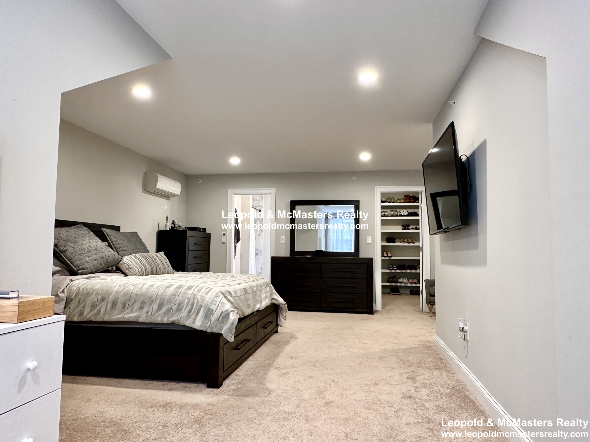 2 Winston St, Saugus