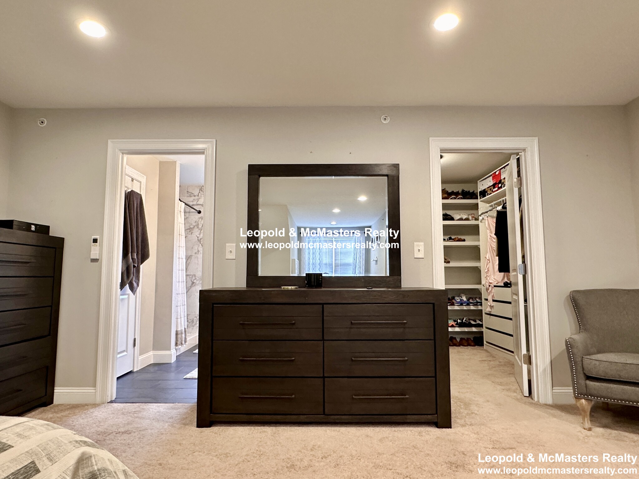 2 Winston St, Saugus