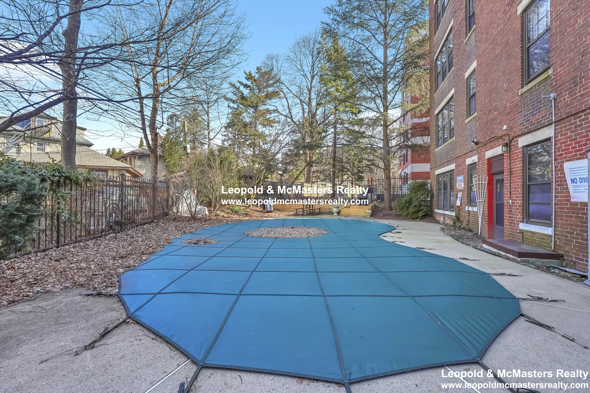 1945 Commonwealth Ave, Brighton