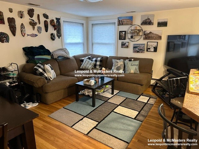 25 George St, Watertown