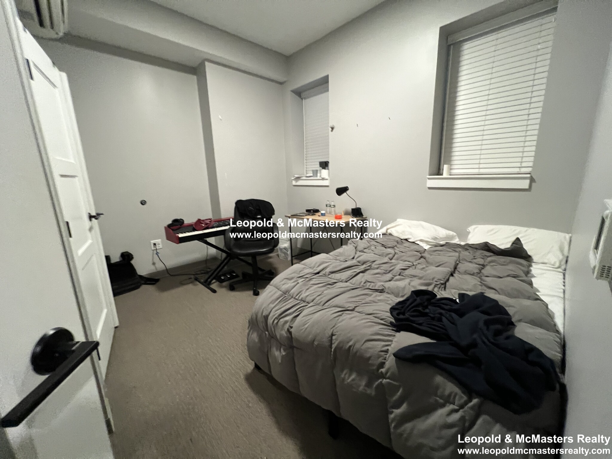 100 Hemenway St, Fenway