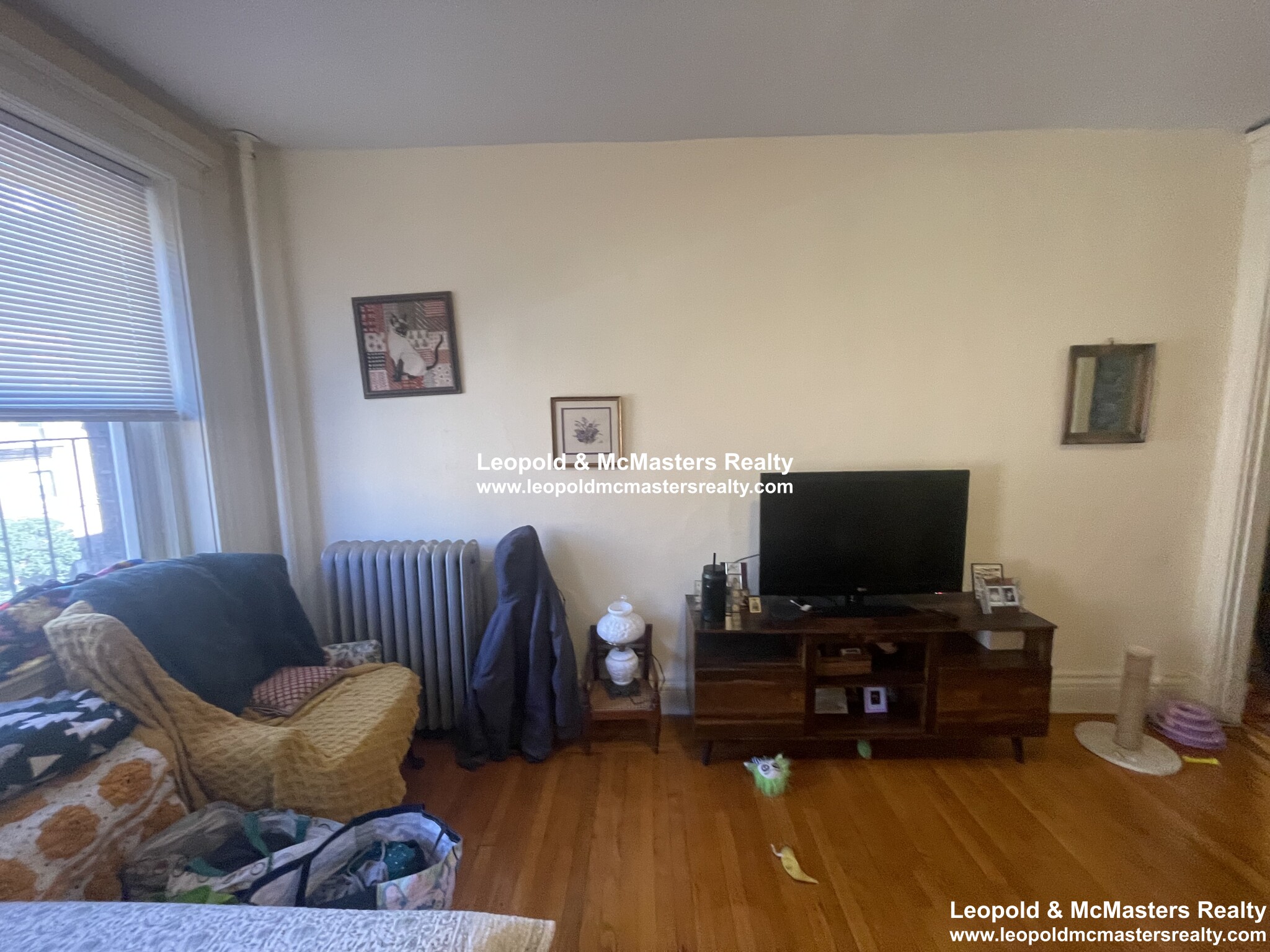 19 Queensberry St, Fenway