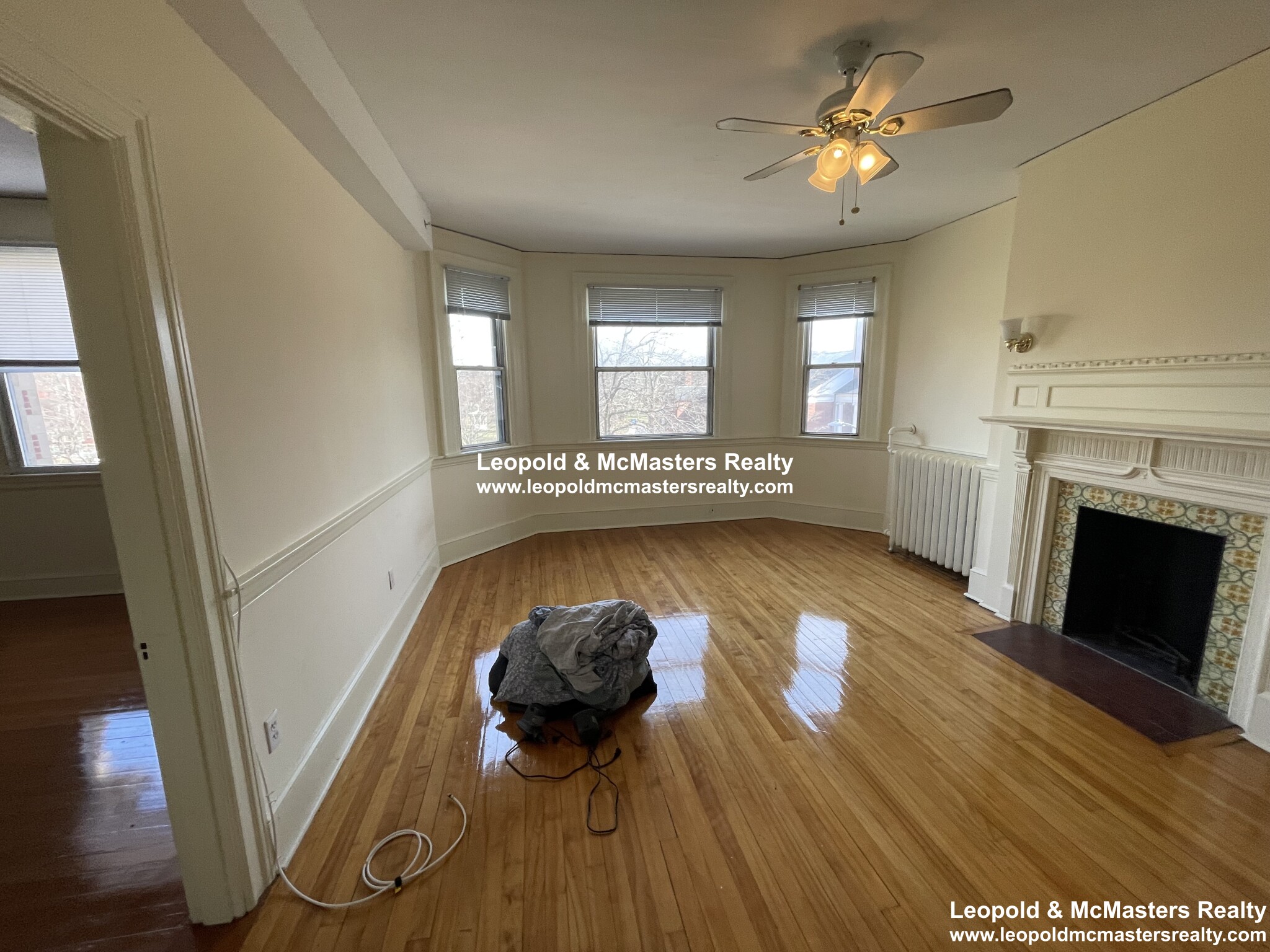 457 Centre St, Newton Corner