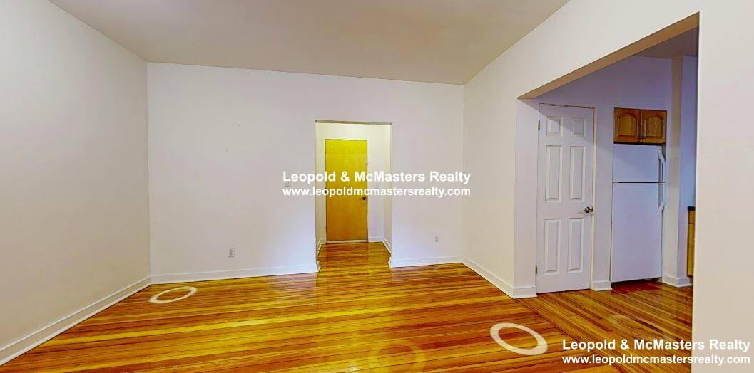 1404 Commonwealth Ave, Brighton