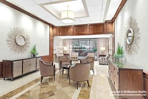 2 Hawthorne Pl, West End