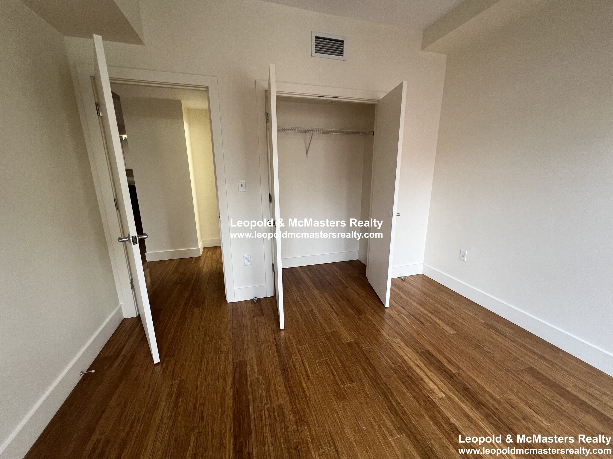 8 Winter St, Downtown