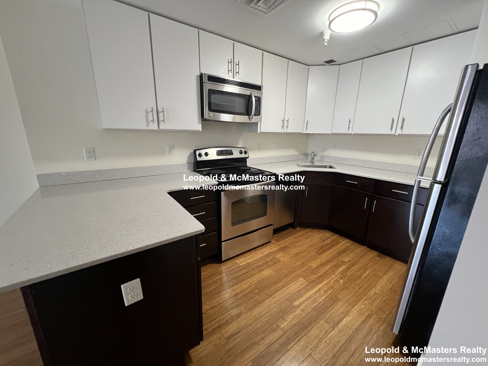 8 Winter St, Downtown