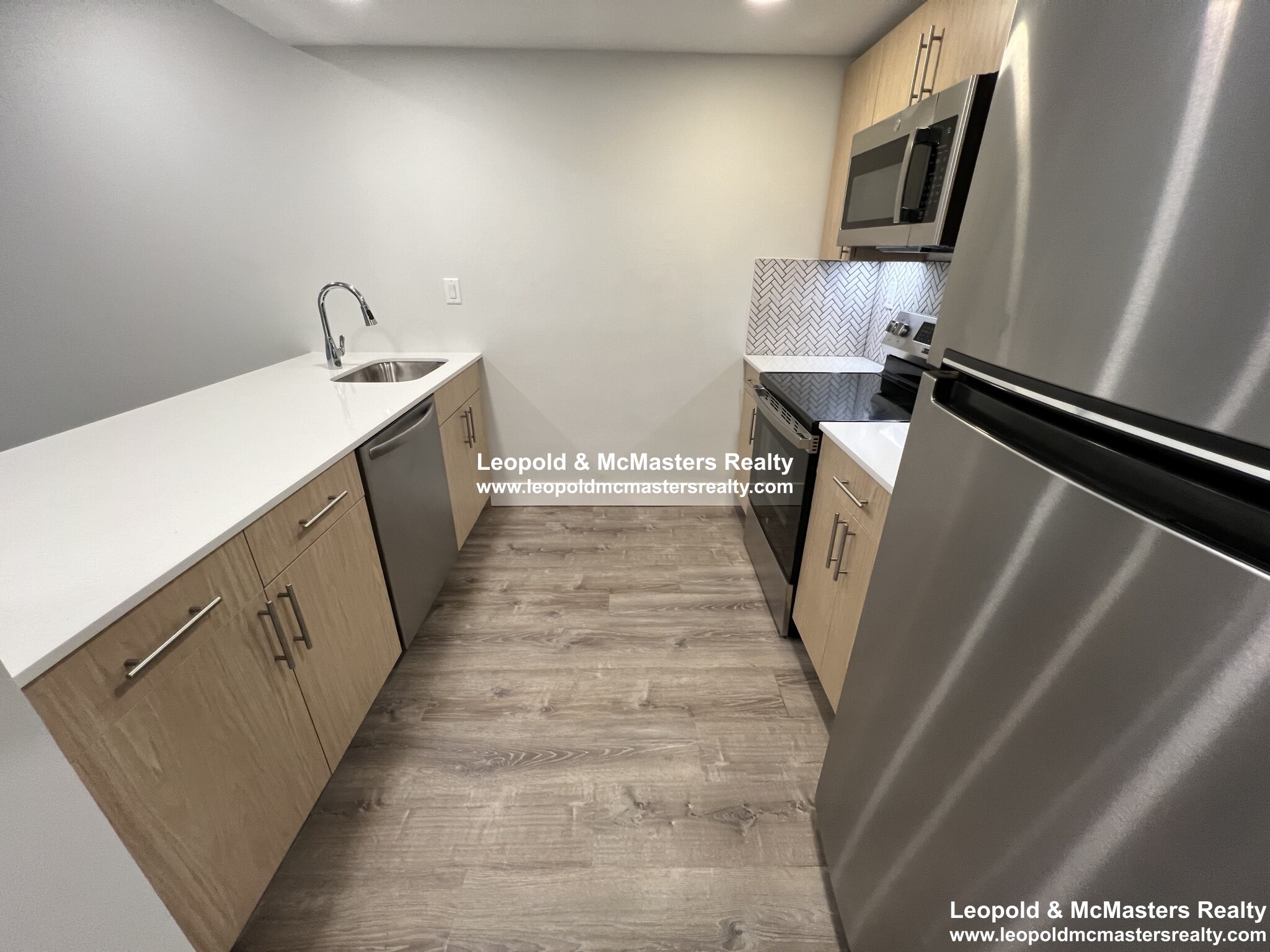 36 Queensberry St, Fenway