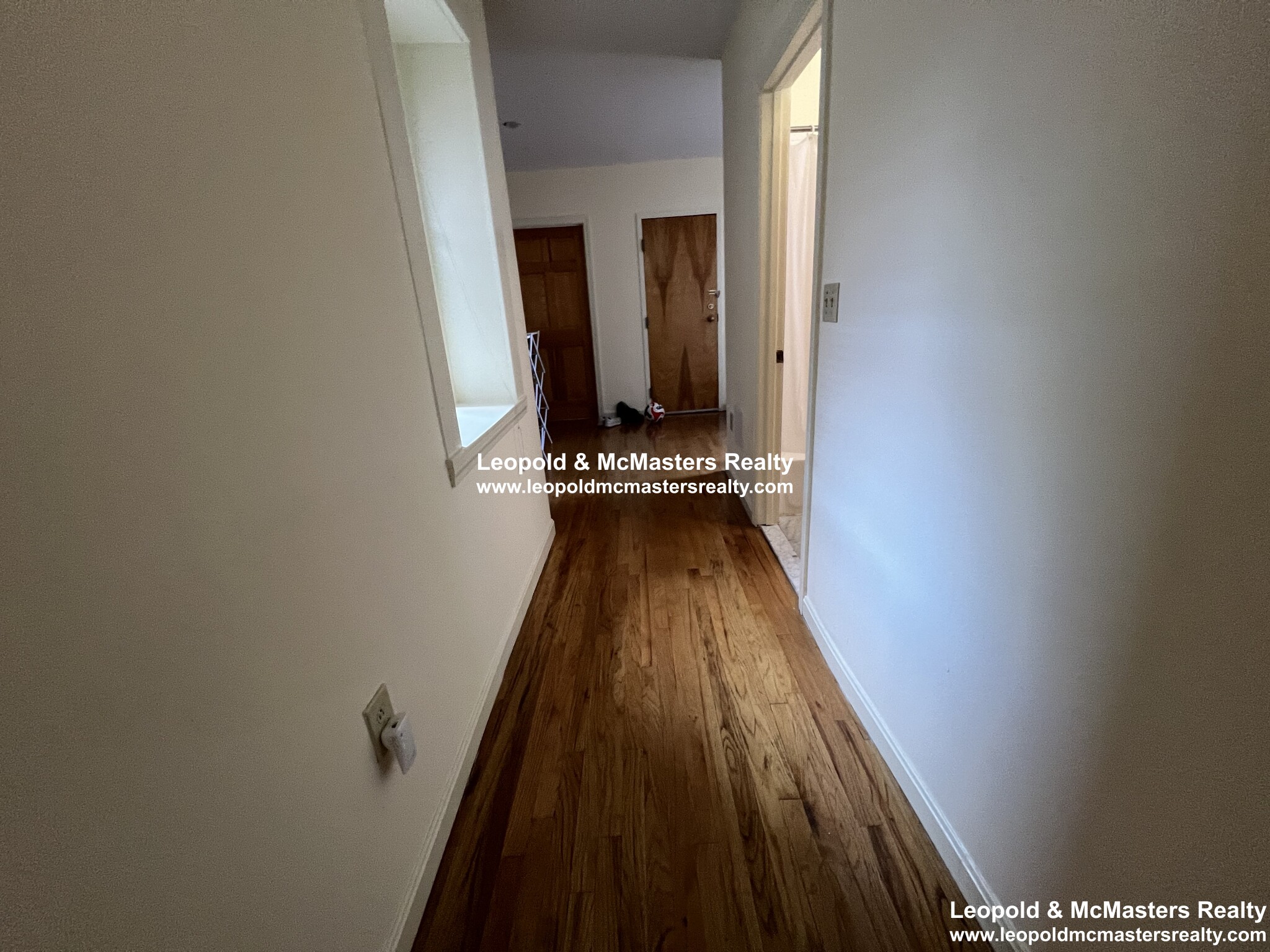 1404 Beacon St, Corey Hill