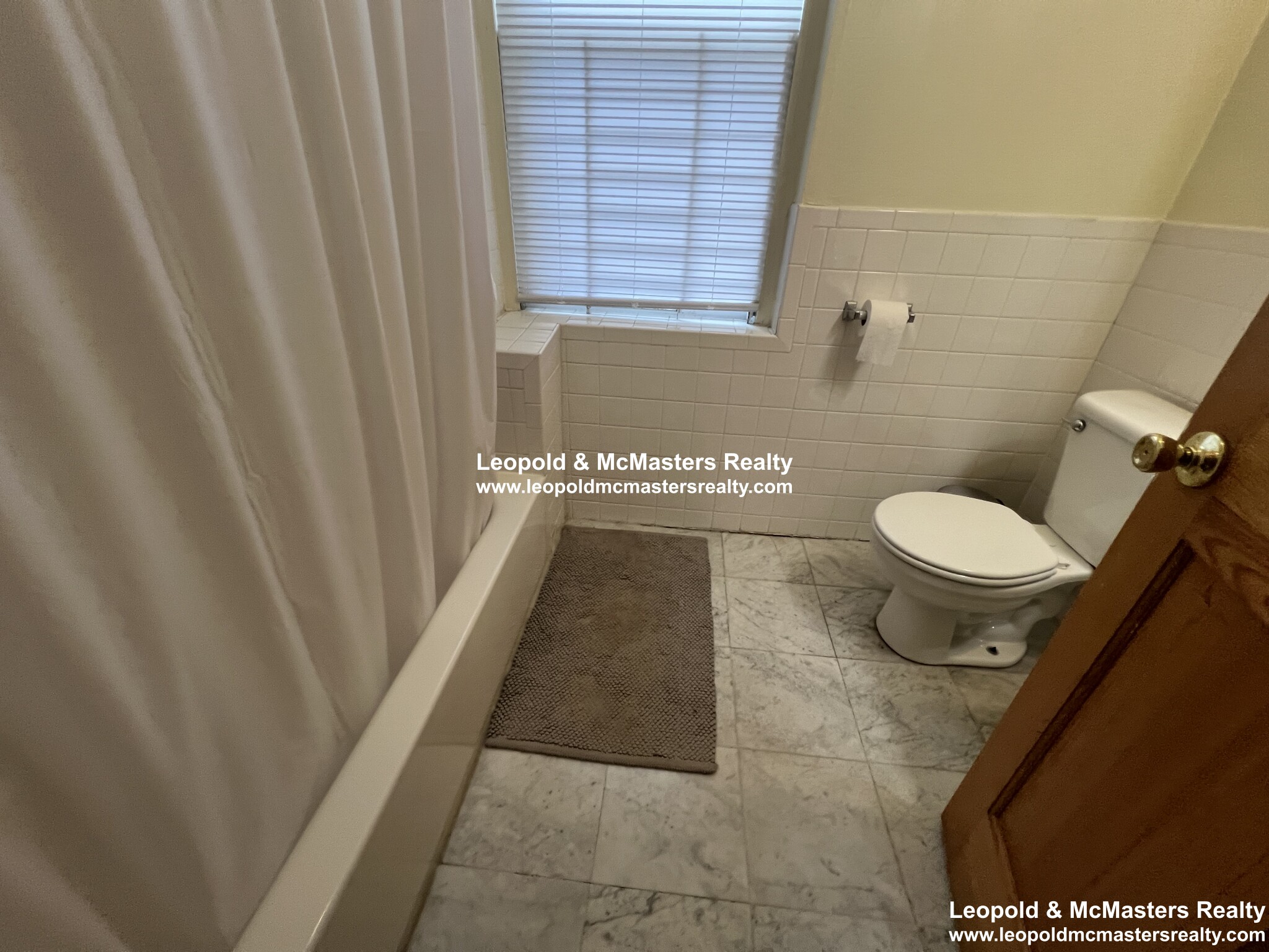 1404 Beacon St, Corey Hill