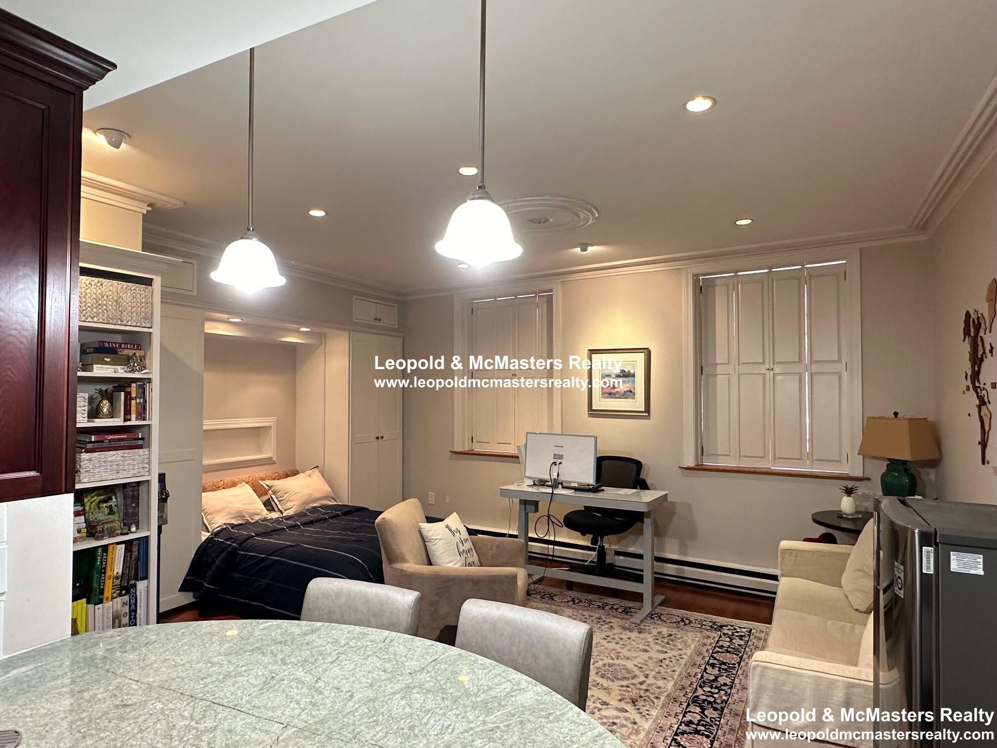 82 Chestnut St, Beacon Hill