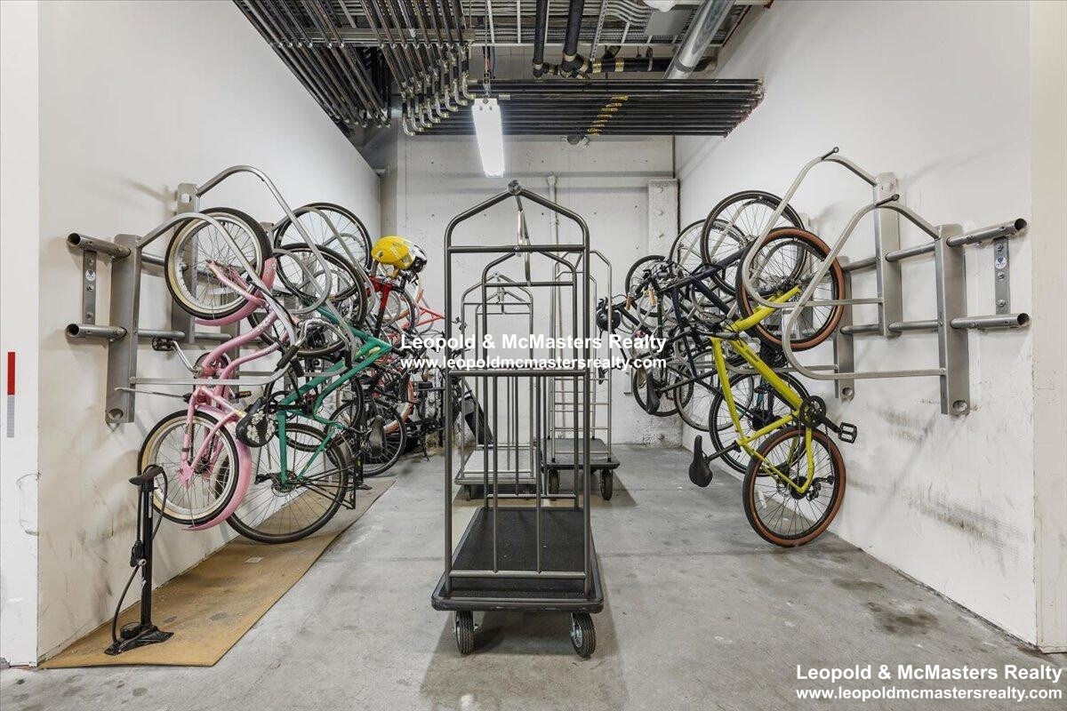 121 Portland St, West End