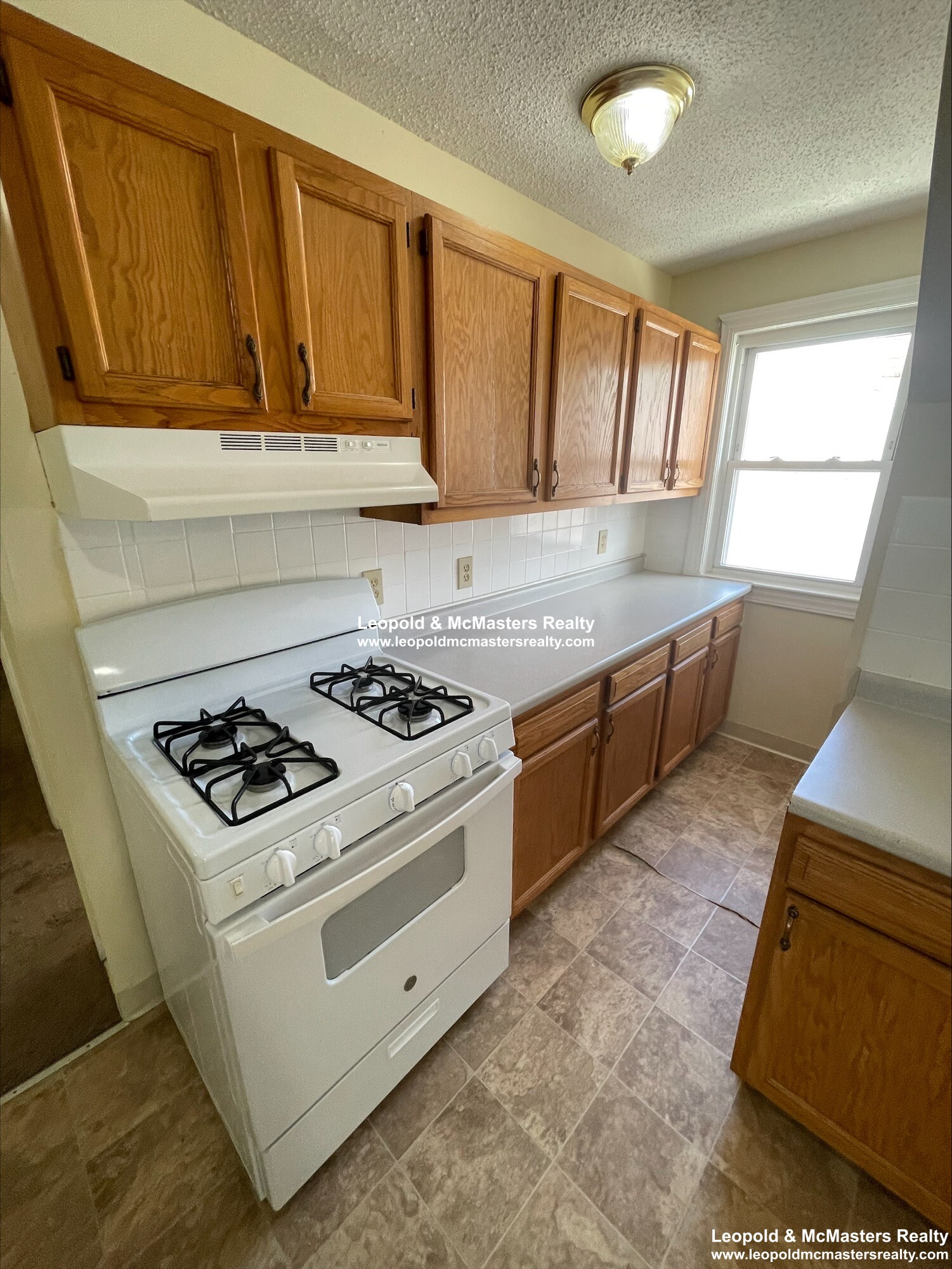 80 Robbins St, South Side