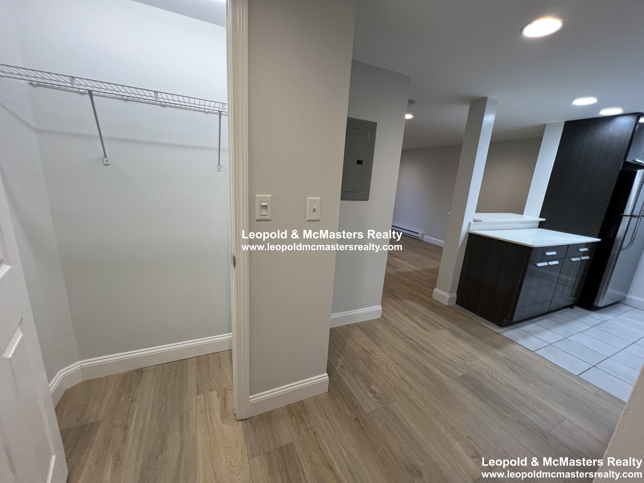 111 Queensberry St, Fenway