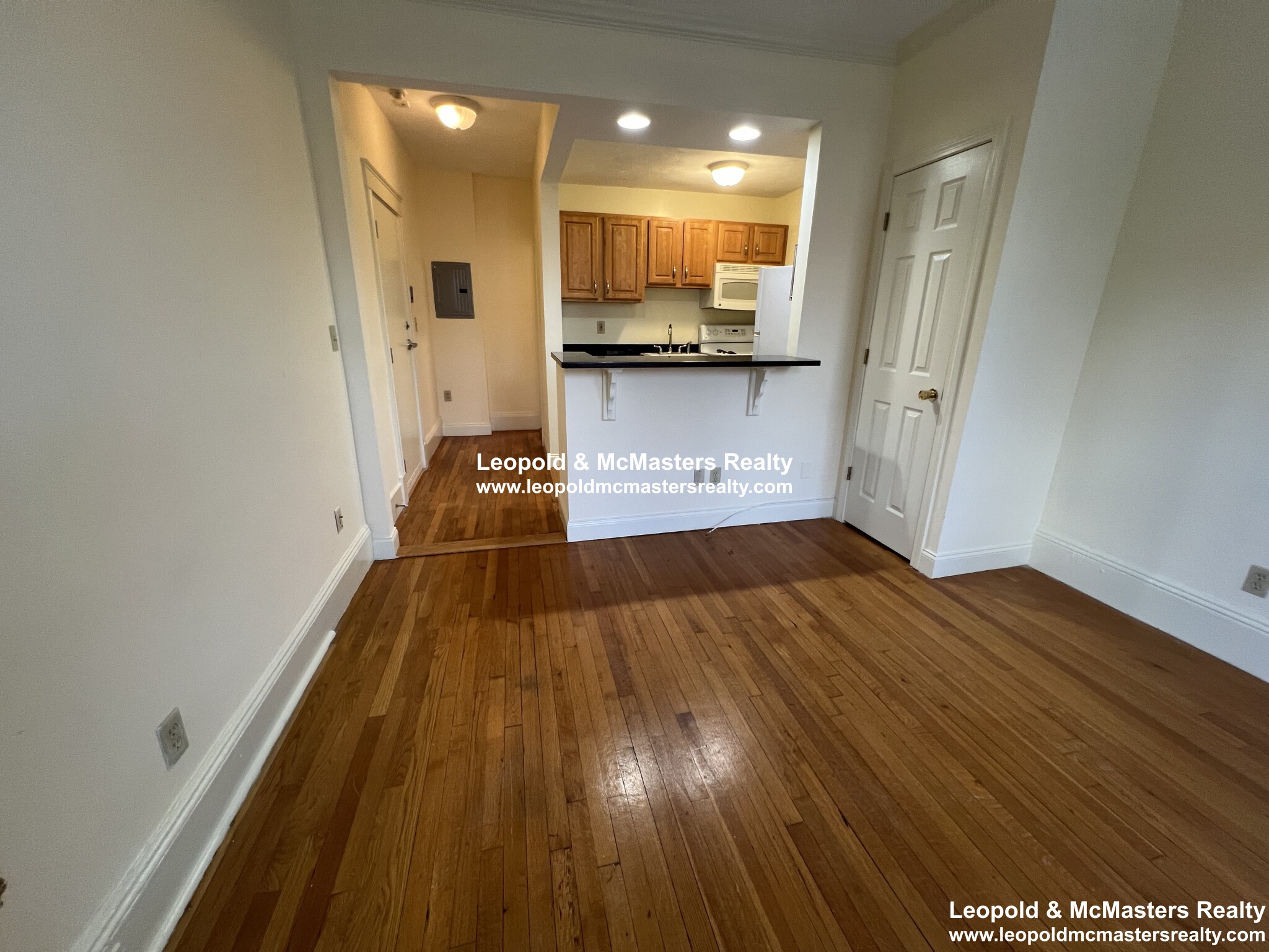 51 Queensberry St, Fenway