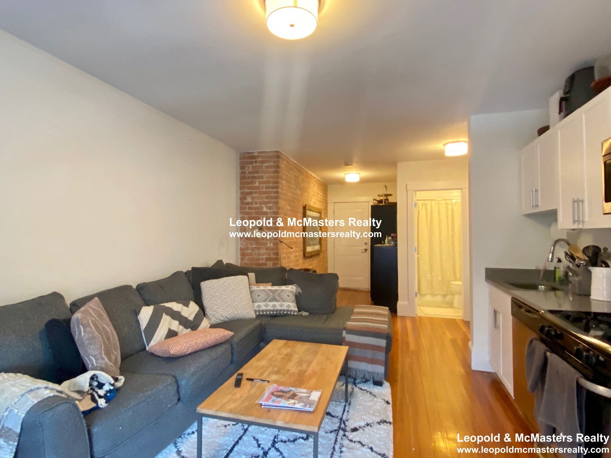 83 Harvard St, Central Village