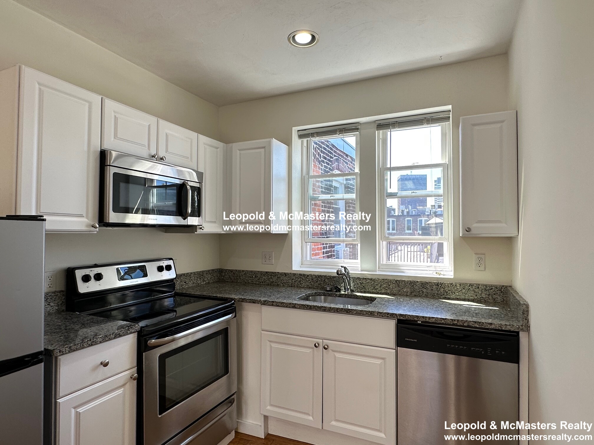 6 Cleveland Pl, North End