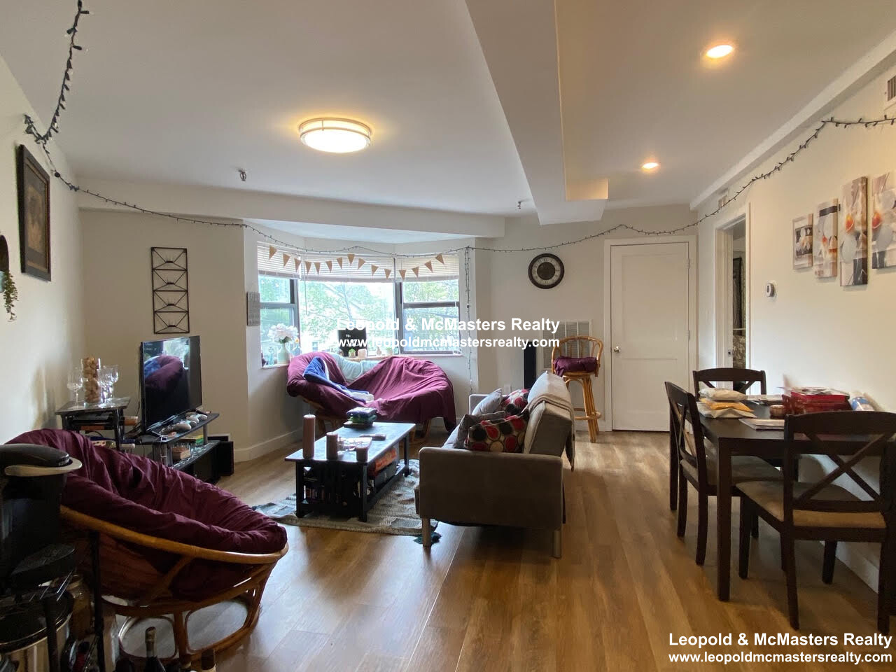 25 Webster Ave, Ward Two