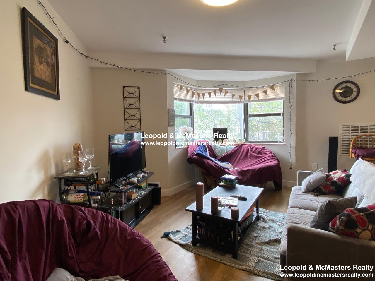 25 Webster Ave, Ward Two