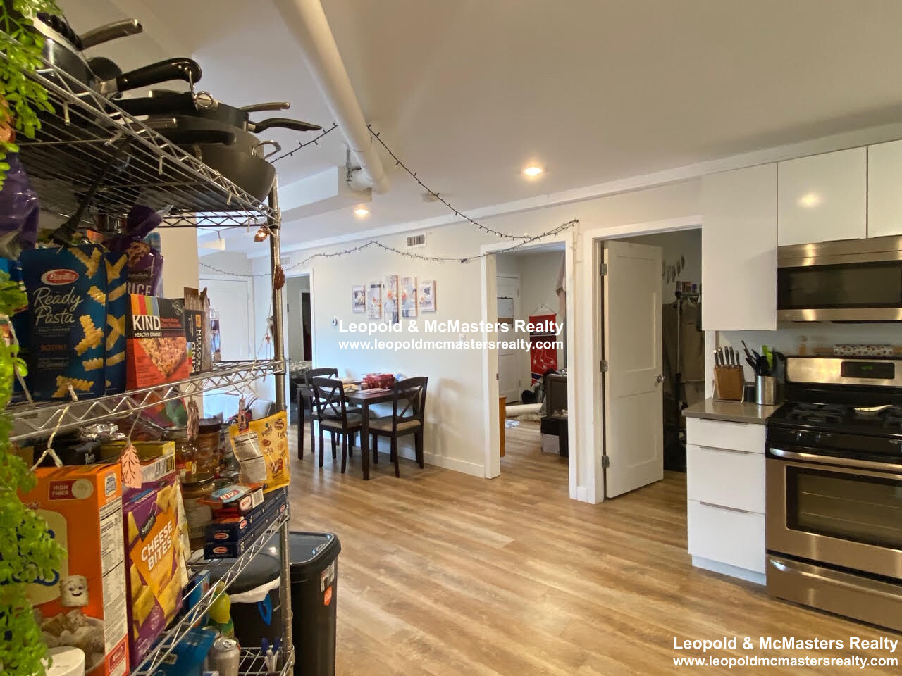 25 Webster Ave, Ward Two