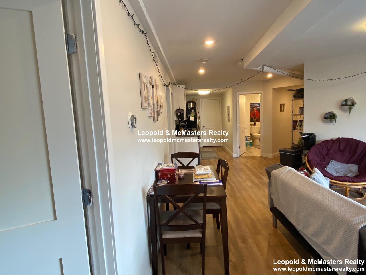 25 Webster Ave, Ward Two