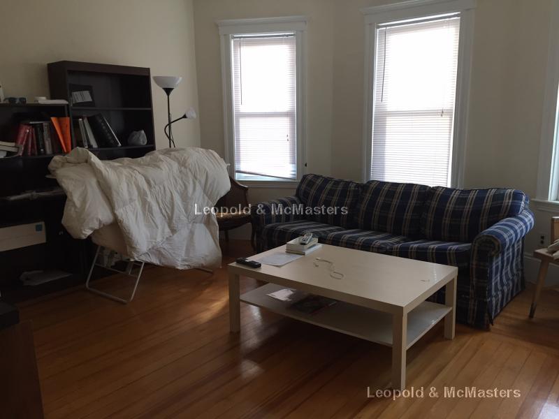 41 Easton St, Allston