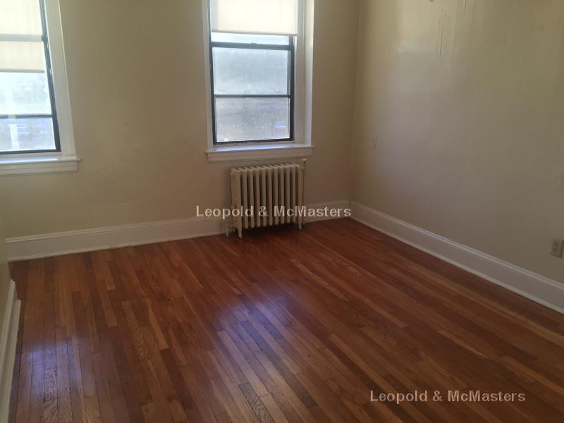 223 Essex St, Wyoming