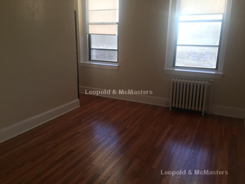 223 Essex St, Wyoming