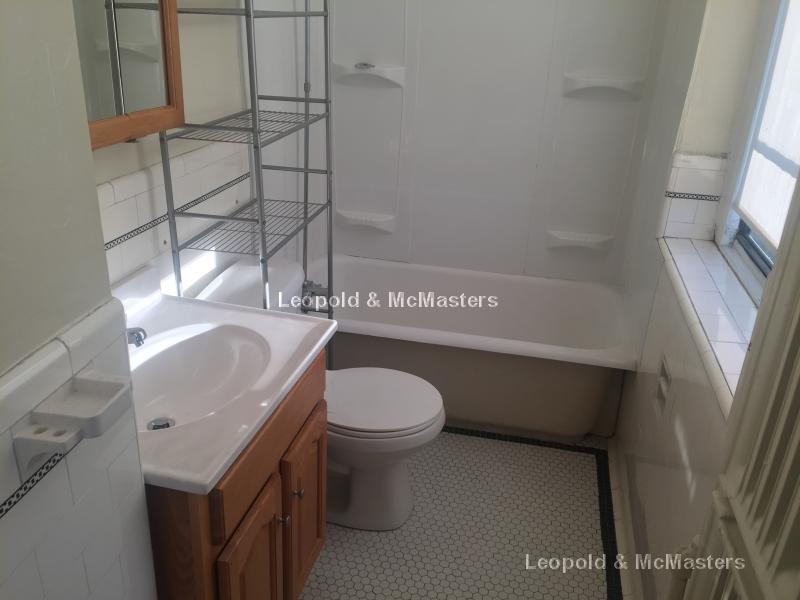 223 Essex St, Wyoming