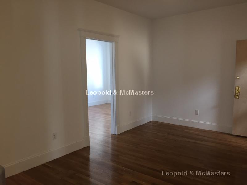 83 Winchester St, North Brookline