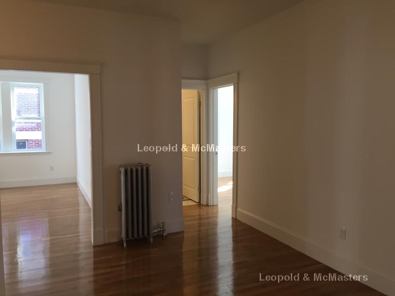 83 Winchester St, North Brookline