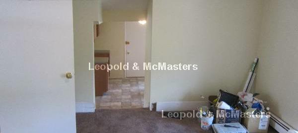 16 Central, Hyde Park