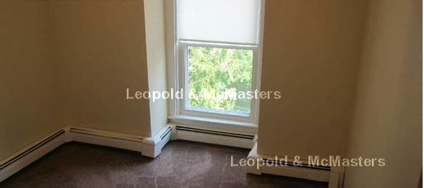 16 Central, Hyde Park