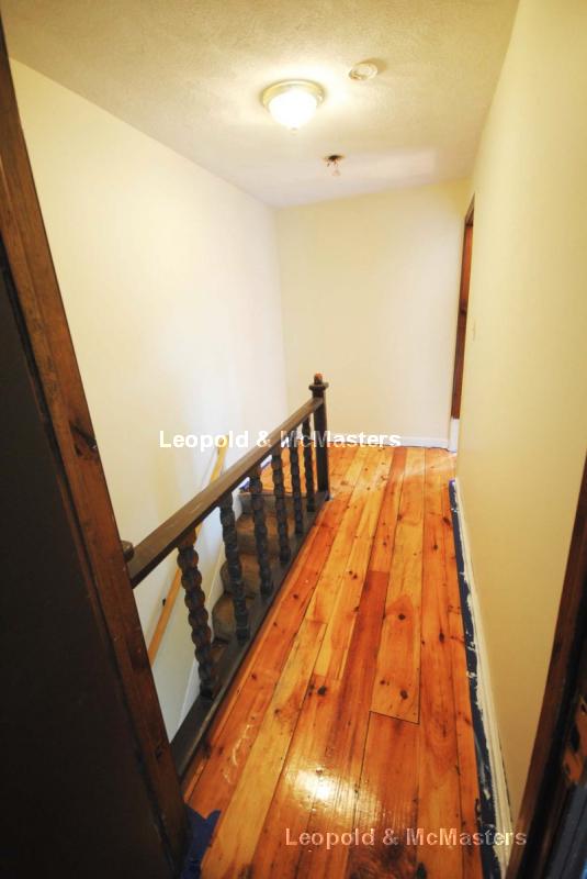 2 Islington Terr, Allston