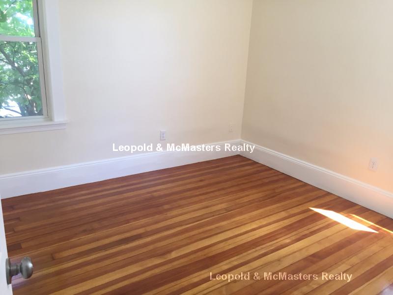 Photos of apartment on Alvan Ter.,Boston MA 02125