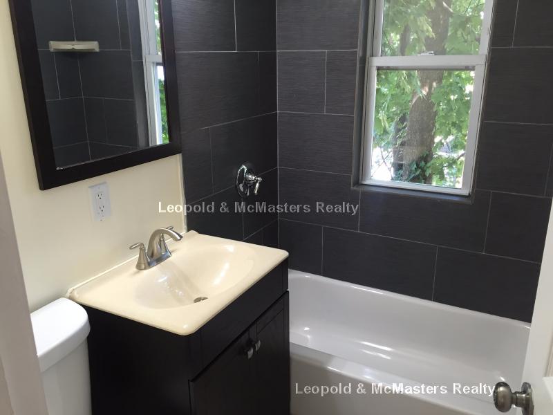 9 Alvan Ter, Dorchester