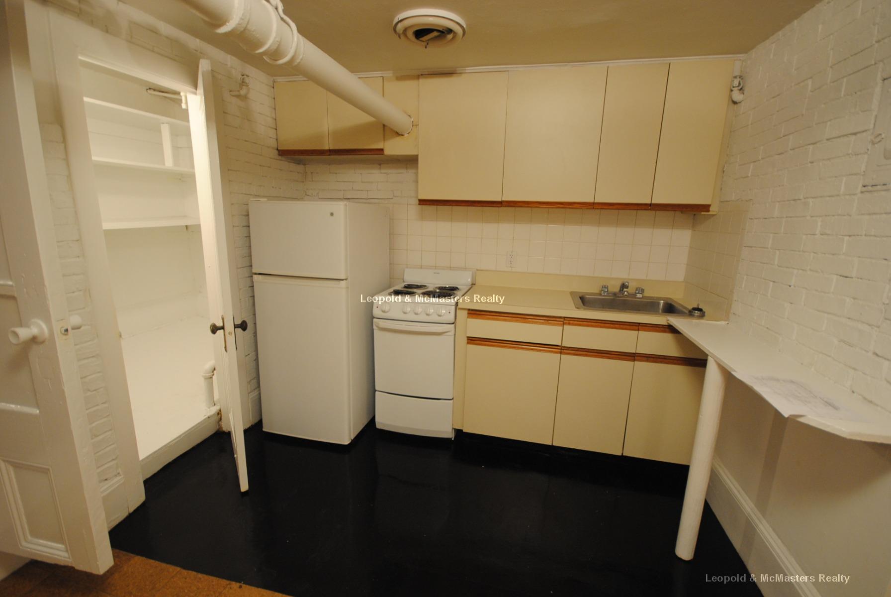 24 Mount Vernon St, Beacon Hill