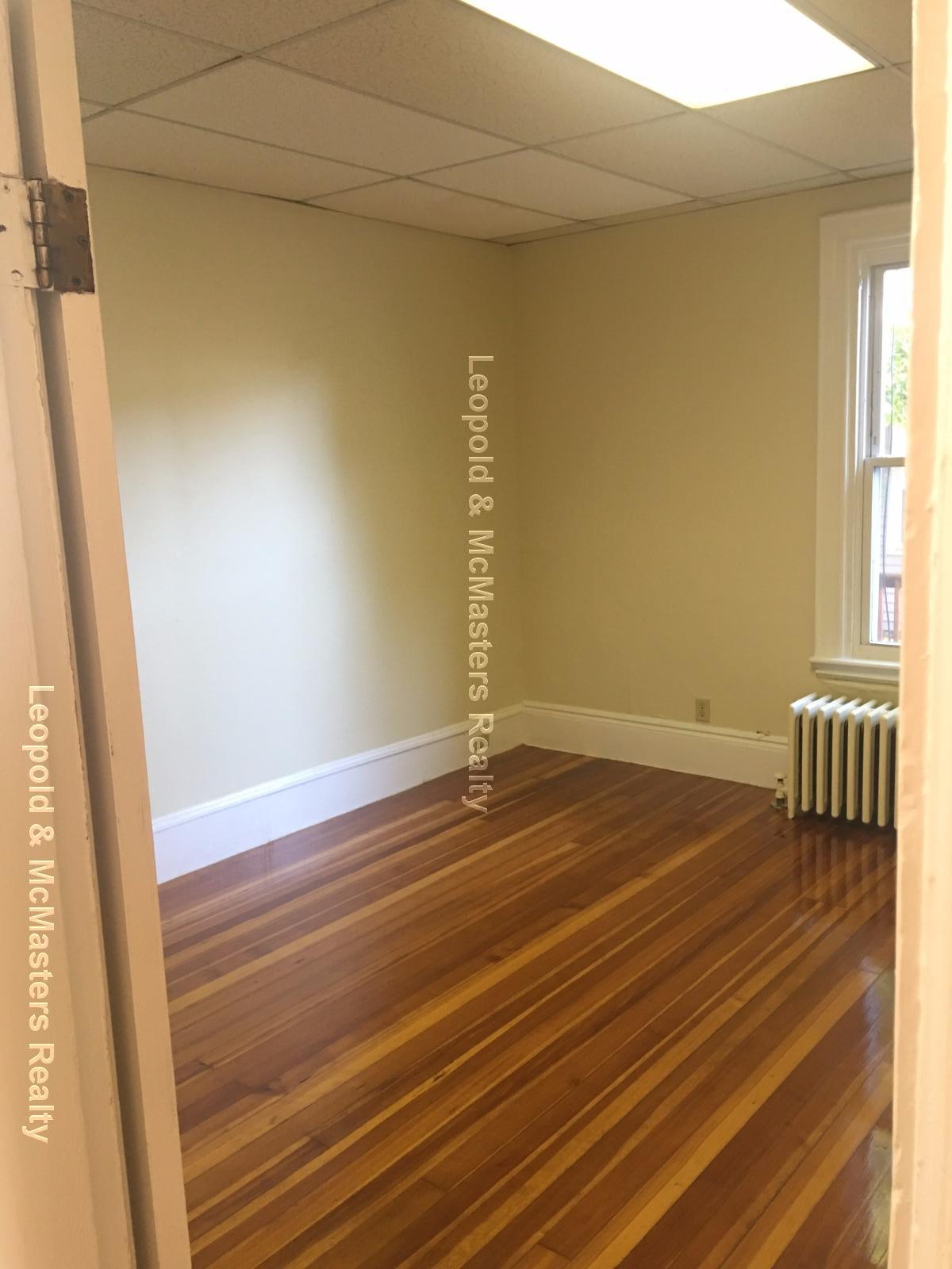 172 Bigelow St, Brighton