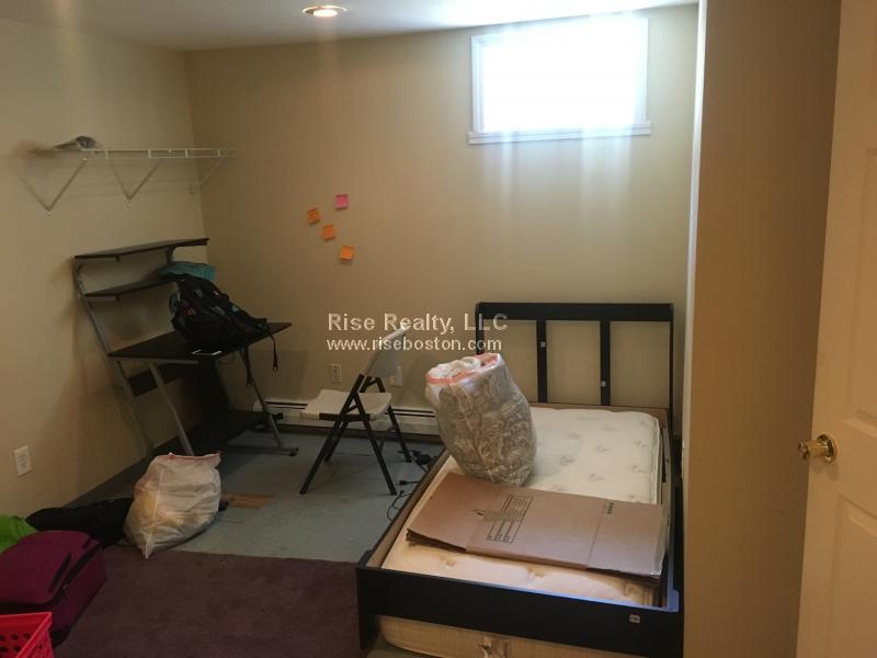 4 bed, 2 bath apartment for rent at 31 Wade St Unit Right, Brighton — photo 9 of 15