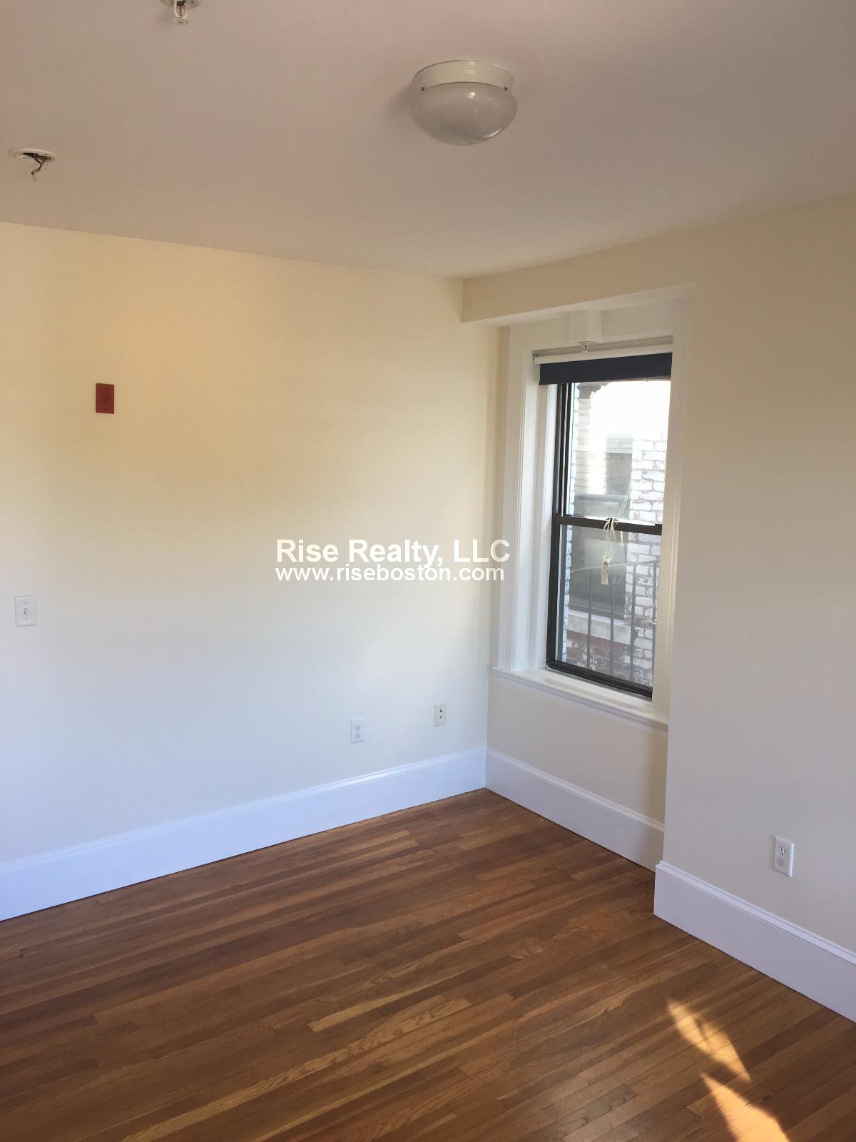 881 Massachusetts Ave, Cambridge