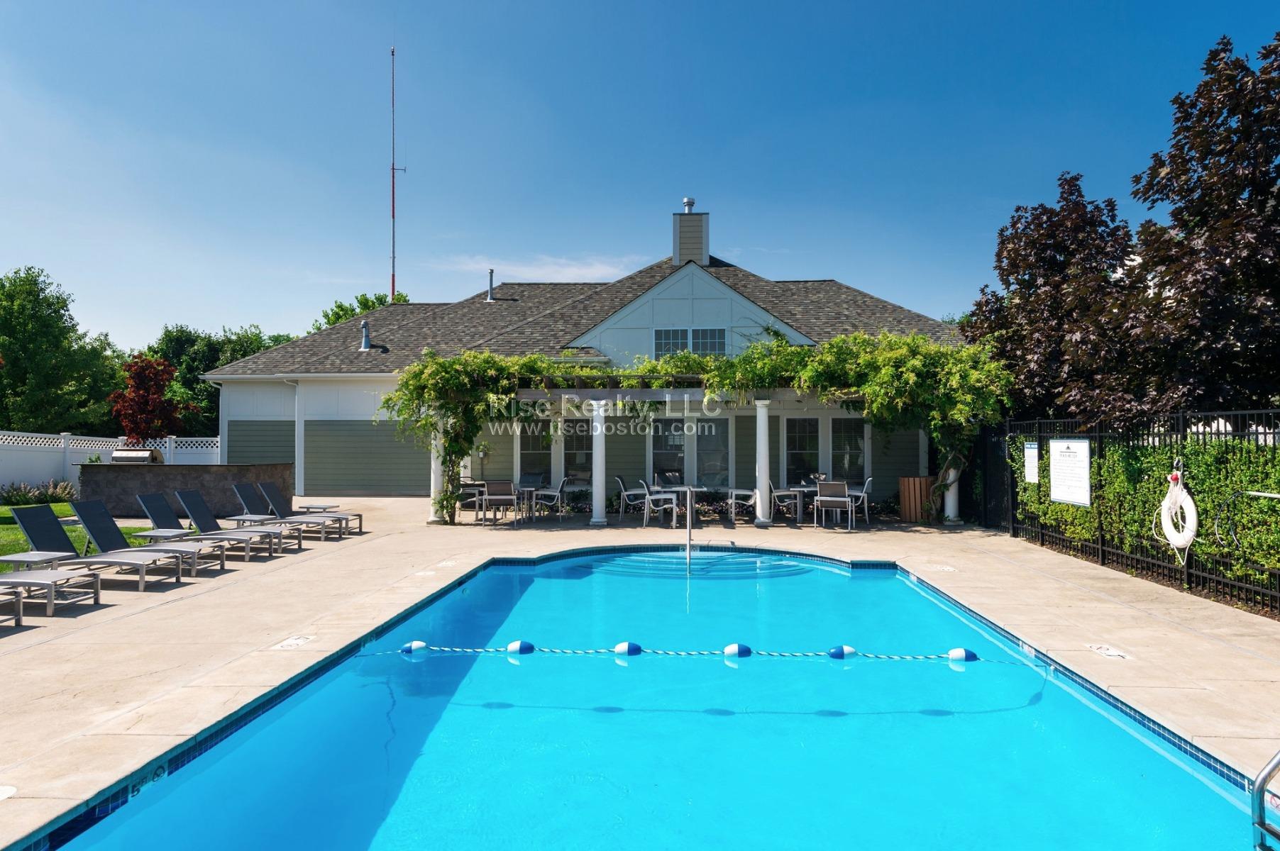 30 Brainard Ave, Medford