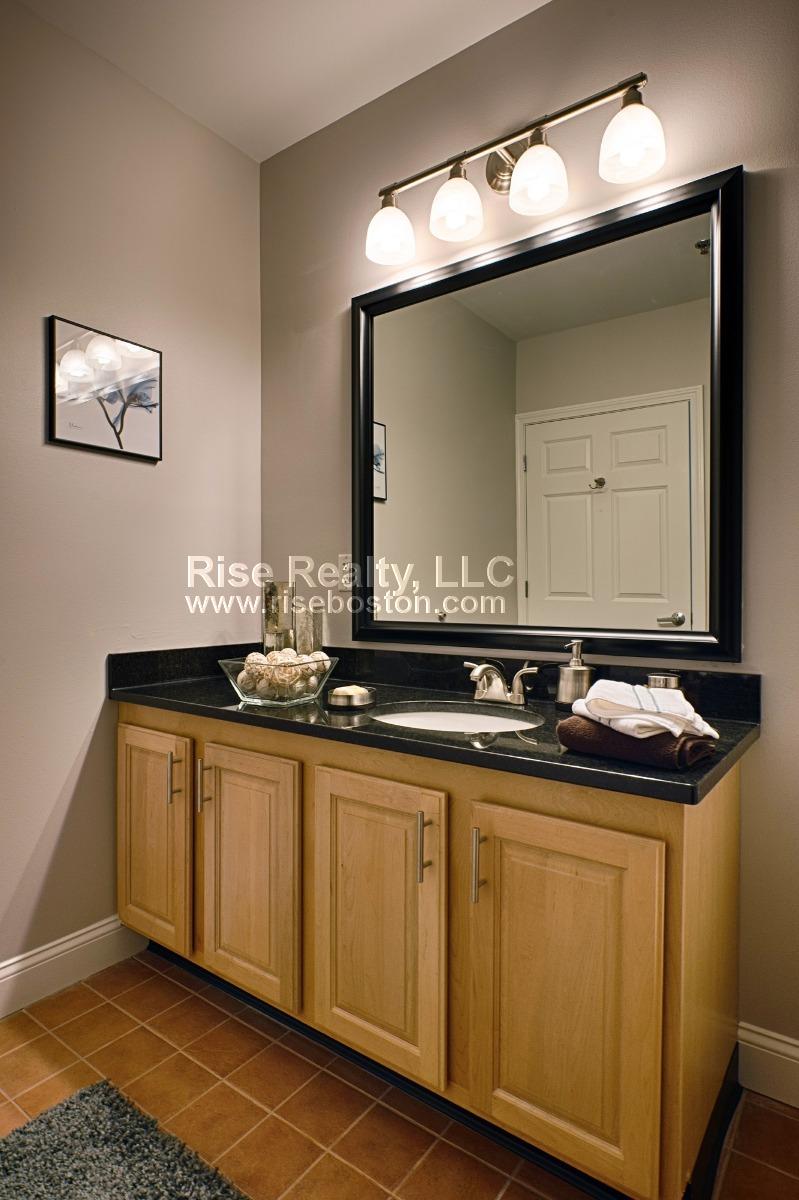 30 Brainard Ave, Medford